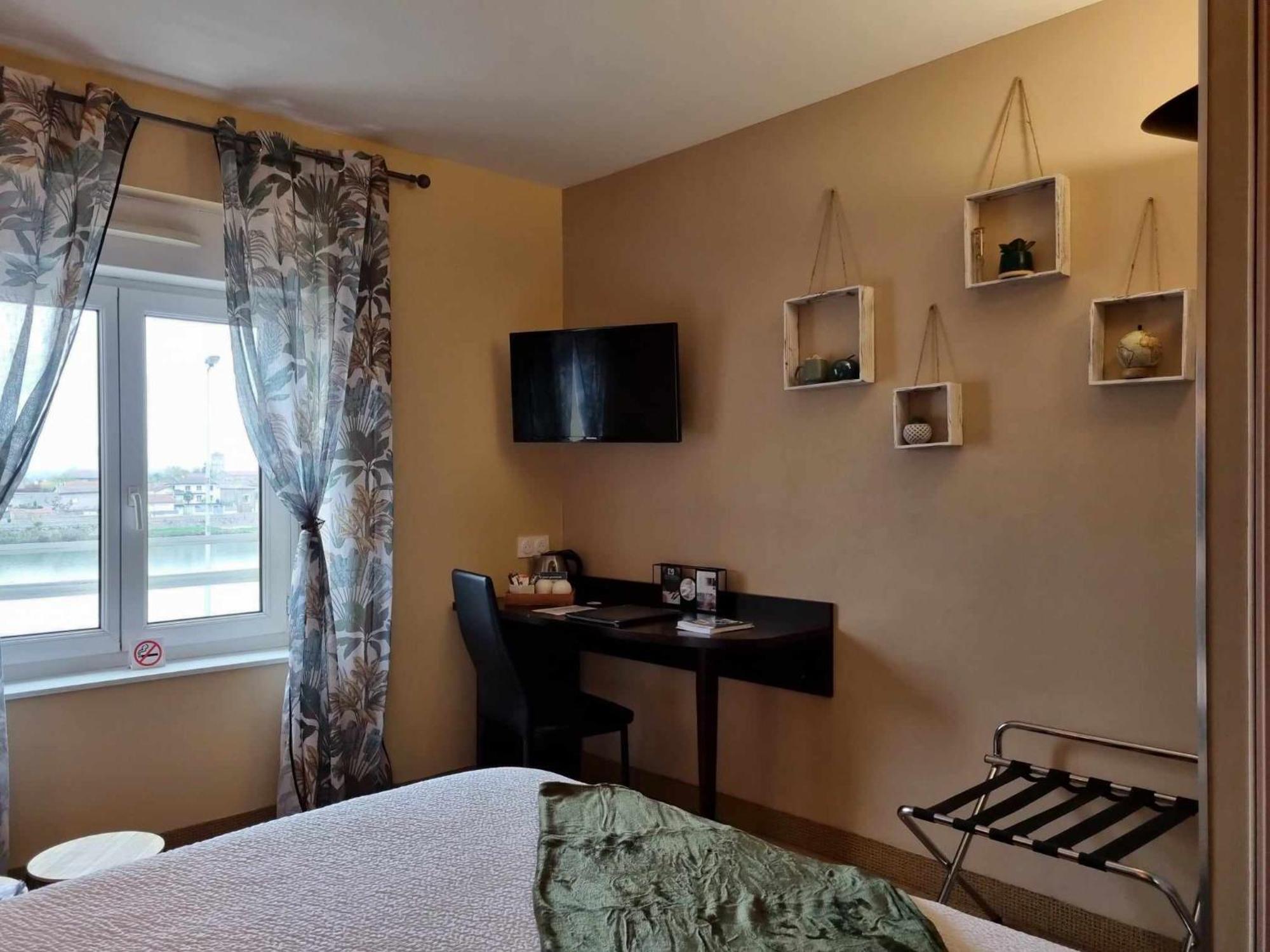 Schaeffer Hotell Serrières-en-Chautagne Eksteriør bilde